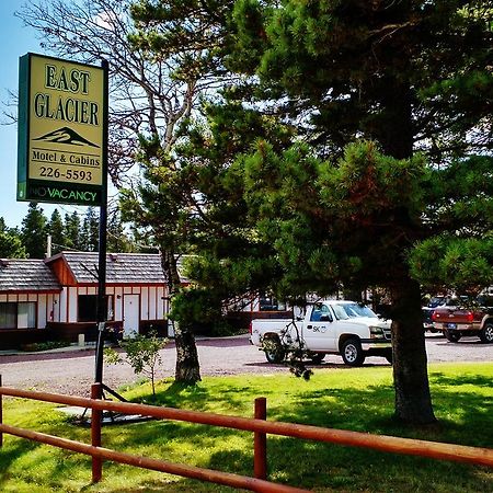 East Glacier Motel & CabinsEast Glacier Park Village エクステリア 写真